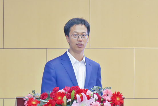 ９曲兆军553.jpg